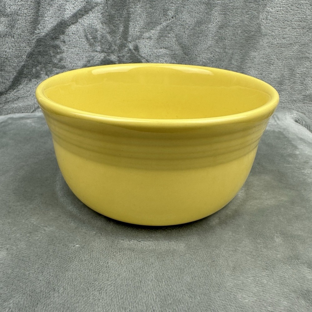 Fiesta Fiestaware Homer Laughlin Gusto Bowl 28 oz Sunflower